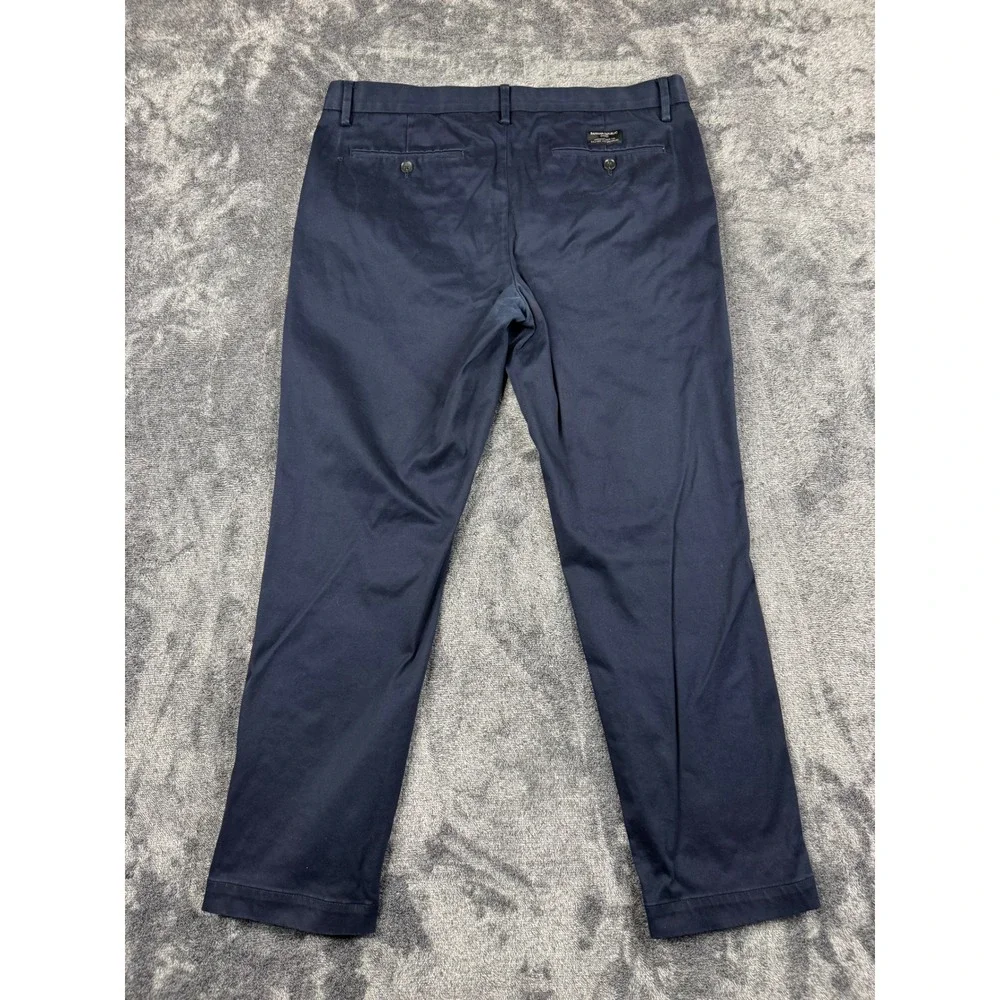 Banana Republic Chino Mens 36x30 Navy Fulton Tailoring+ Rapid Movement Stretch